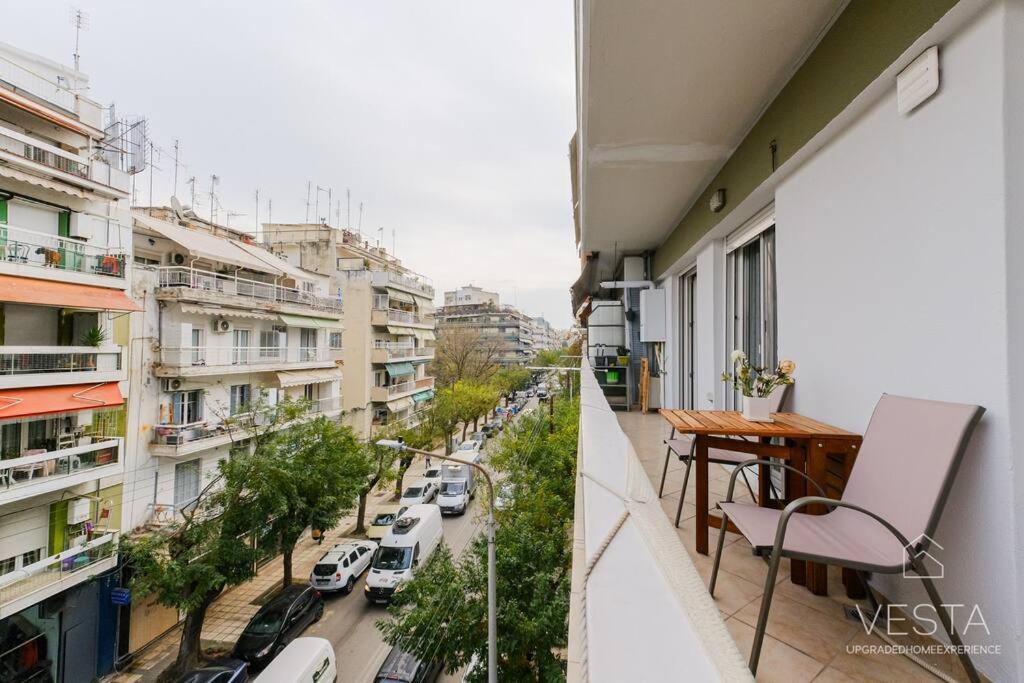 Lavender 2bdrm Apartment, Vesta Philoxenia